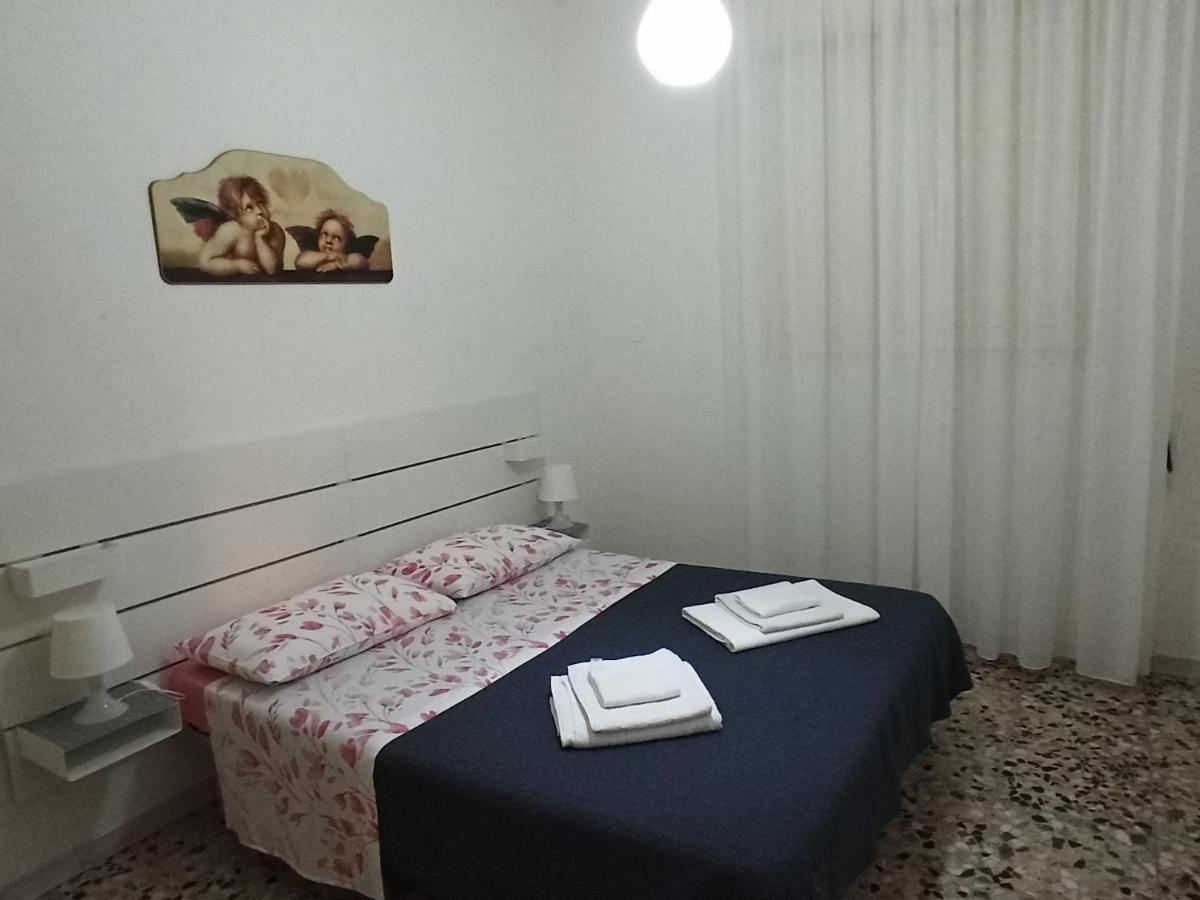 Villa Beatrice Serranova Bagian luar foto