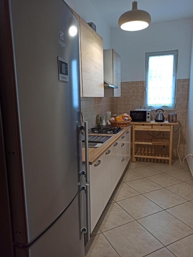 Villa Beatrice Serranova Bagian luar foto