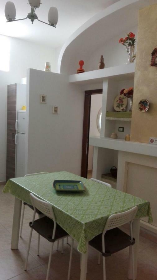 Villa Beatrice Serranova Bagian luar foto